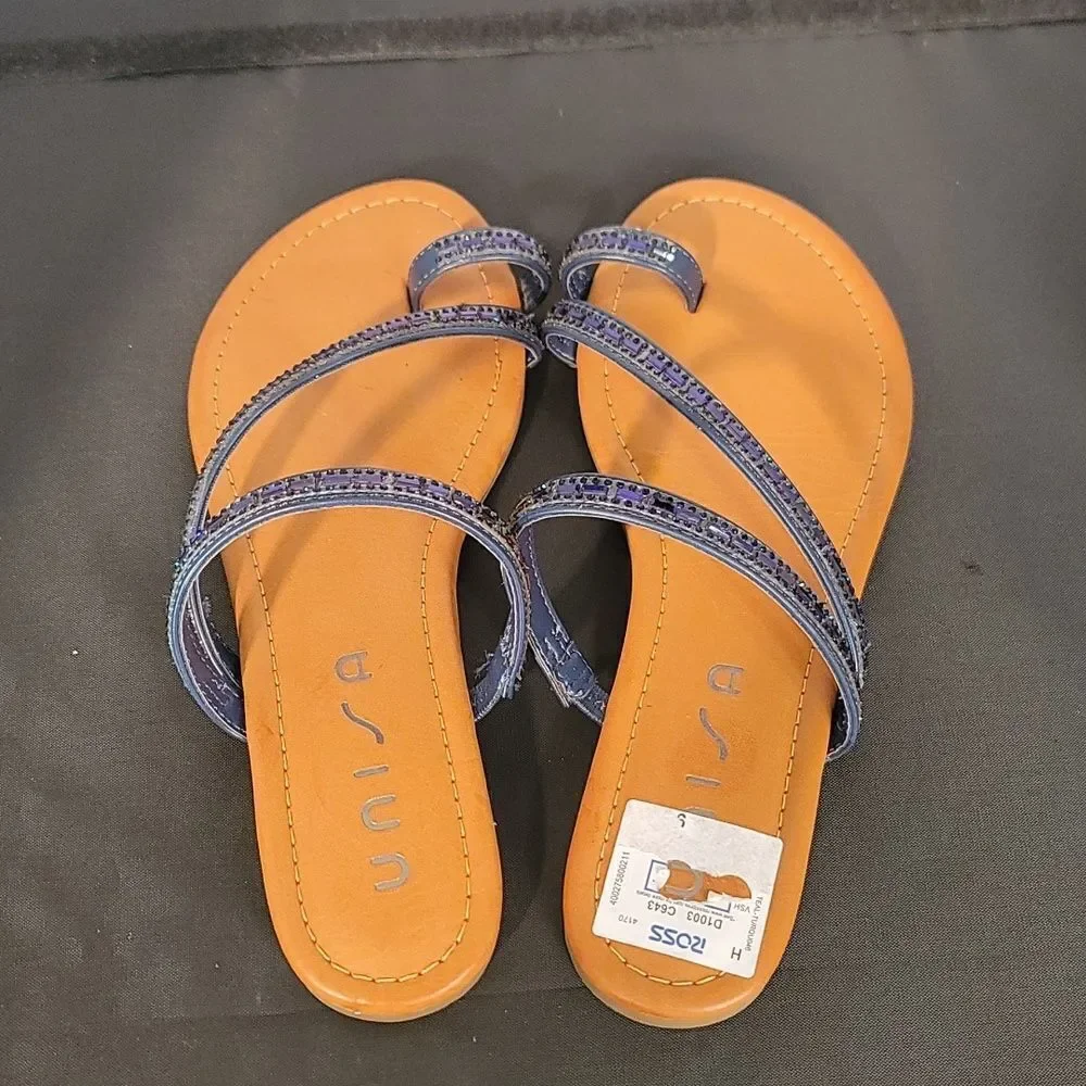 BRAND NEW UNISA UNDERLIAH-R GLASS STONE DOUBLE STRAP OPEN TOE SANDAL